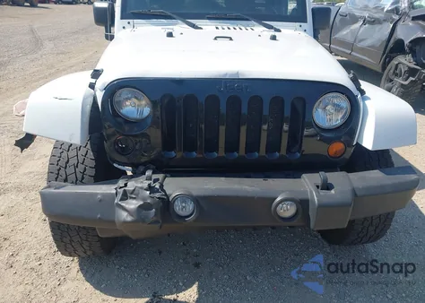 2011 Jeep Wrangler Unlimited Sahara z USA, uszkodzony, nr VIN 1J4BA5H15BL576551